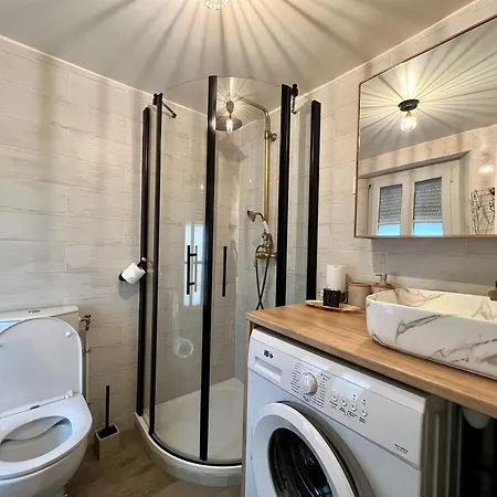 La Cloche Doree, Parking, 3 Etoiles, En Plein Coeur De *